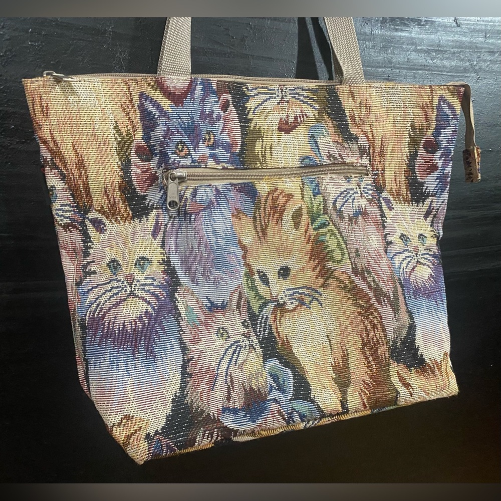 🐈‍⬛Vintage Yuhang: Embroidered cat purse!